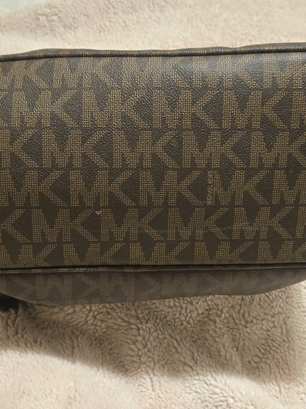 Michael Kors Authentic Tote/Diaper Bag - Picture 6 of 15
